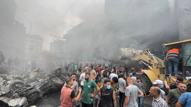 Son Dakika: İsrail, Gazze'deki mülteci kampını vurdu! Onlarca Filistinli hayatını kaybetti, çok sayıda yaralı var