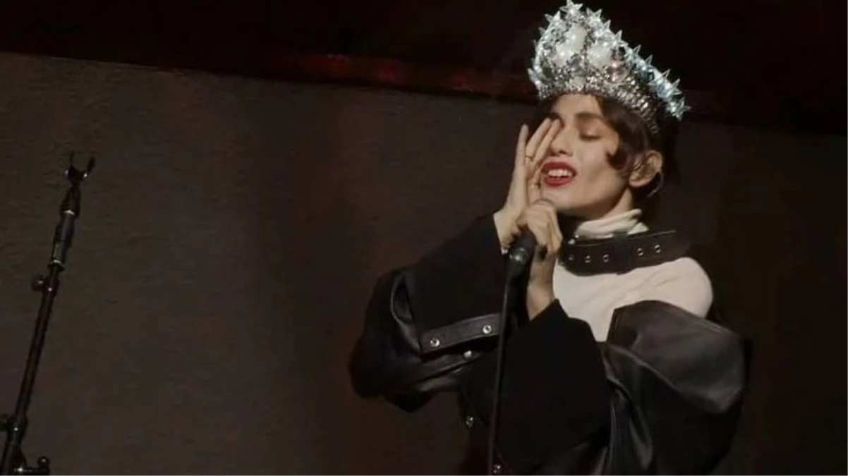 İsrailli müzisyen Riff Cohen, ülkesindeki çatışmalar nedeniyle İstanbul konserini iptal etti