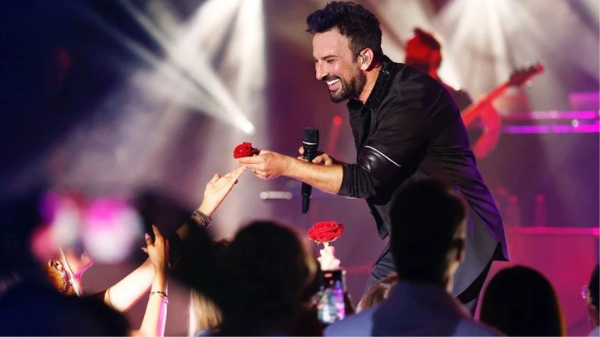 Tarkan, Cumhuriyet’in 100. yılı için marş besteledi! Dinleyicilerden tam not aldı