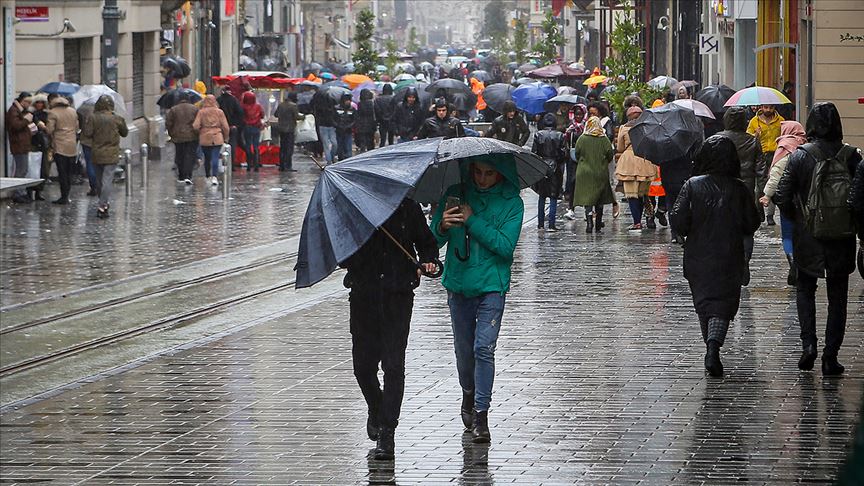 Meteoroloji tarih verip uyardı! İstanbul’da kış  şimdi başlayacak.