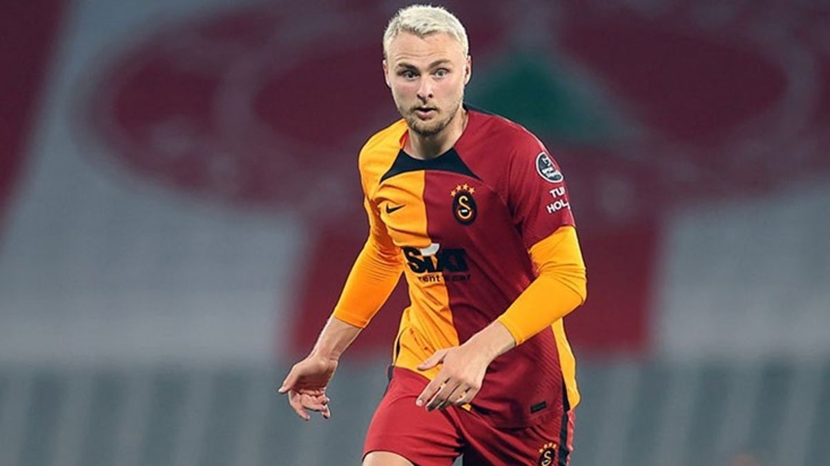 Victor Nelsson’dan Galatasaray yönetimine rest: Oynamazsam takımdan ayrılırım