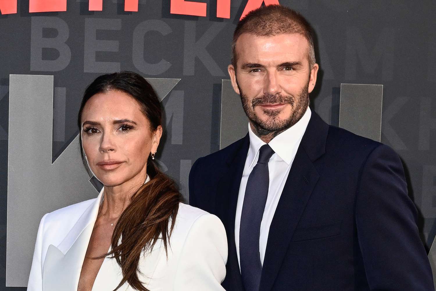 Victoria Beckham, eşi kendisini aldattıktan sonra tekrar nikah kıydıklarını söyledi