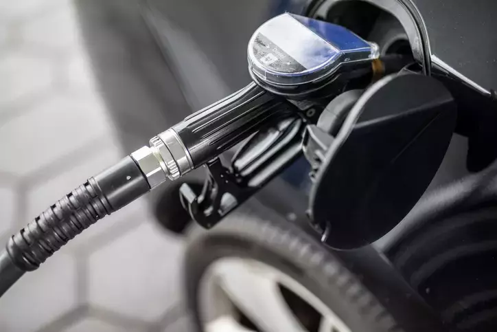 Motorinden sonra benzine de indirim müjdesi! Benzine indirim geldi mi? Akaryakıt fiyatları 1 Kasım 2023 | Gece yarısından sonra fiyatlar tabelaya yansıdı…