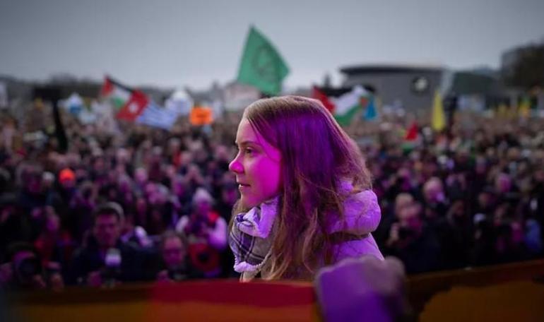 Konu Filistin'e gelince sahneye atladı! Greta neye uğradığını şaşırdı