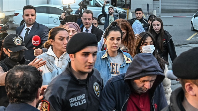 Banu Parlak'ın yeniden gözaltına alınmasına yol açan silahlı paylaşımı