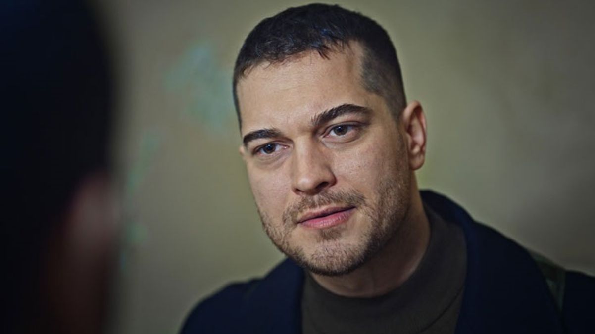 Çağatay Ulusoy’un başrol olduğu Gaddar dizisinin ilk fragman geldi