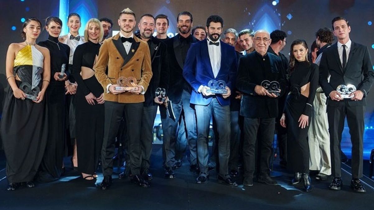 GQ Türkiye Men Of The Year ödülleri sahiplerini buldu! Kırmızı halıda şıklık yarışı yaşandı