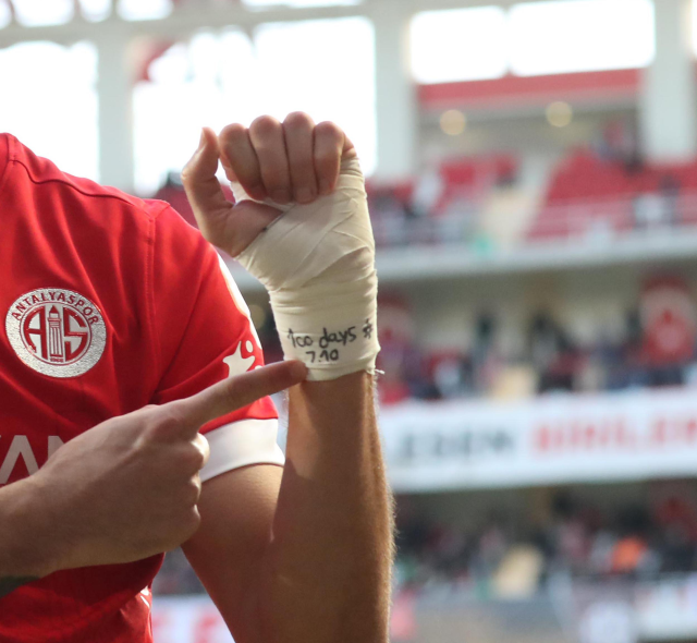 Gol sevinci nedeniyle gözaltına alınan Antalyaspor'un İsrailli futbolcusu Jehezkel'in ifadesi ortaya çıktı