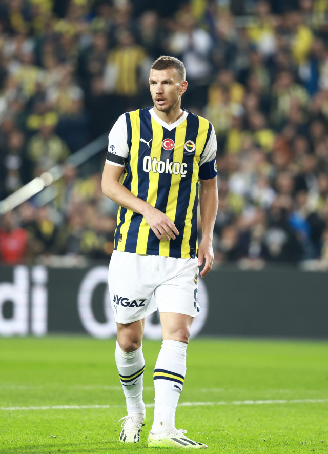 Cengiz'in içinden Messi çıktı! Fenerbahçe İstanbulspor'u deplasmanda farka boğdu