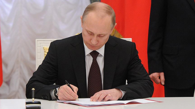 Putin, Ukrayna'da savaşan yabancı uyrukluları Rus vatandaşı yapacak