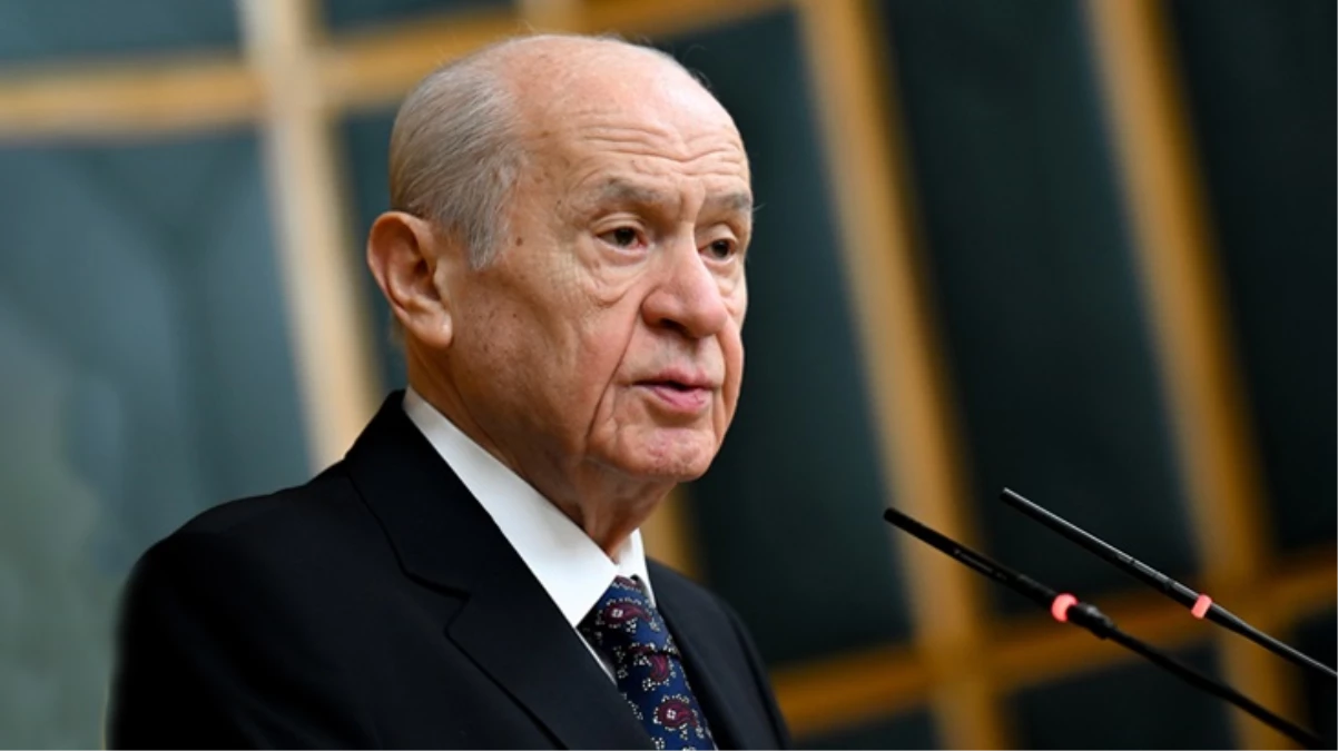 MHP’den basın mensuplarına yeşil pasaport teklifi! 2 kriterleri var