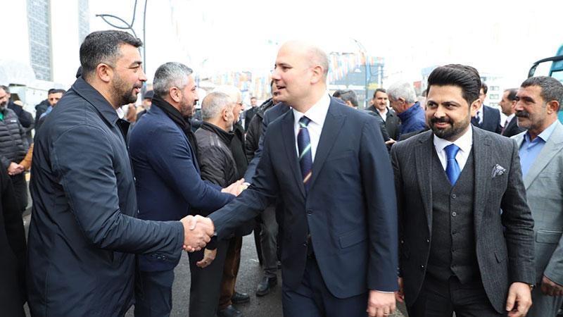 Ömer İleri: Birbirlerini öve öve bitiremeyenler, şimdi düşman kesilmişler