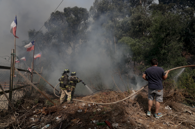 Şili'deki orman yangınlarında can kaybı 64'e yükseldi