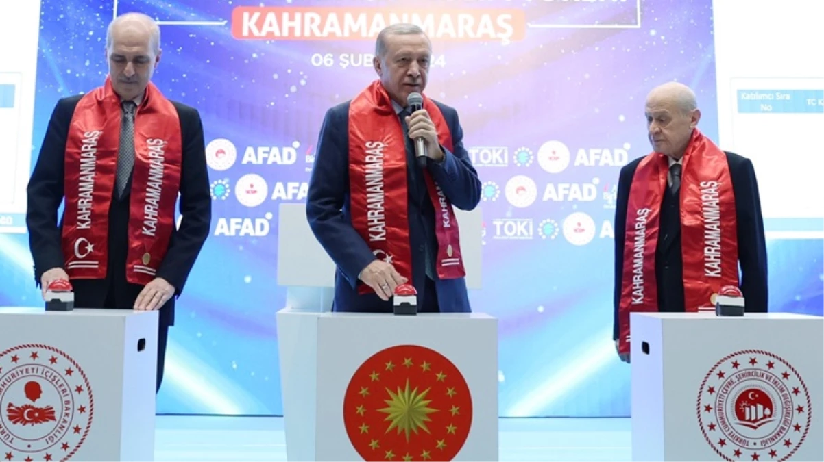 Deprem bölgesinde konutlar hak sahiplerine teslim edildi