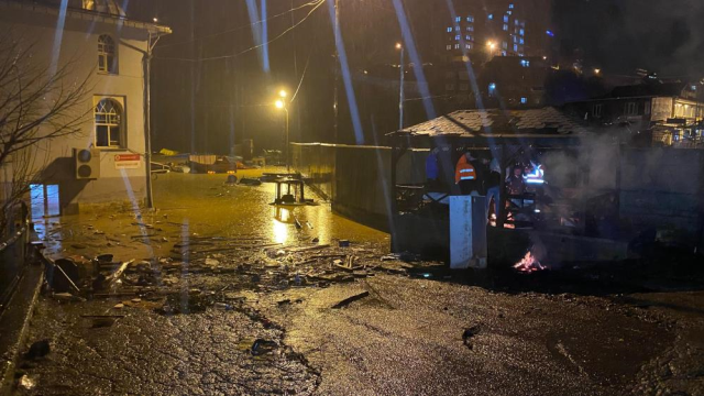 Artvin Borçka'da sağanak yağış sele neden oldu