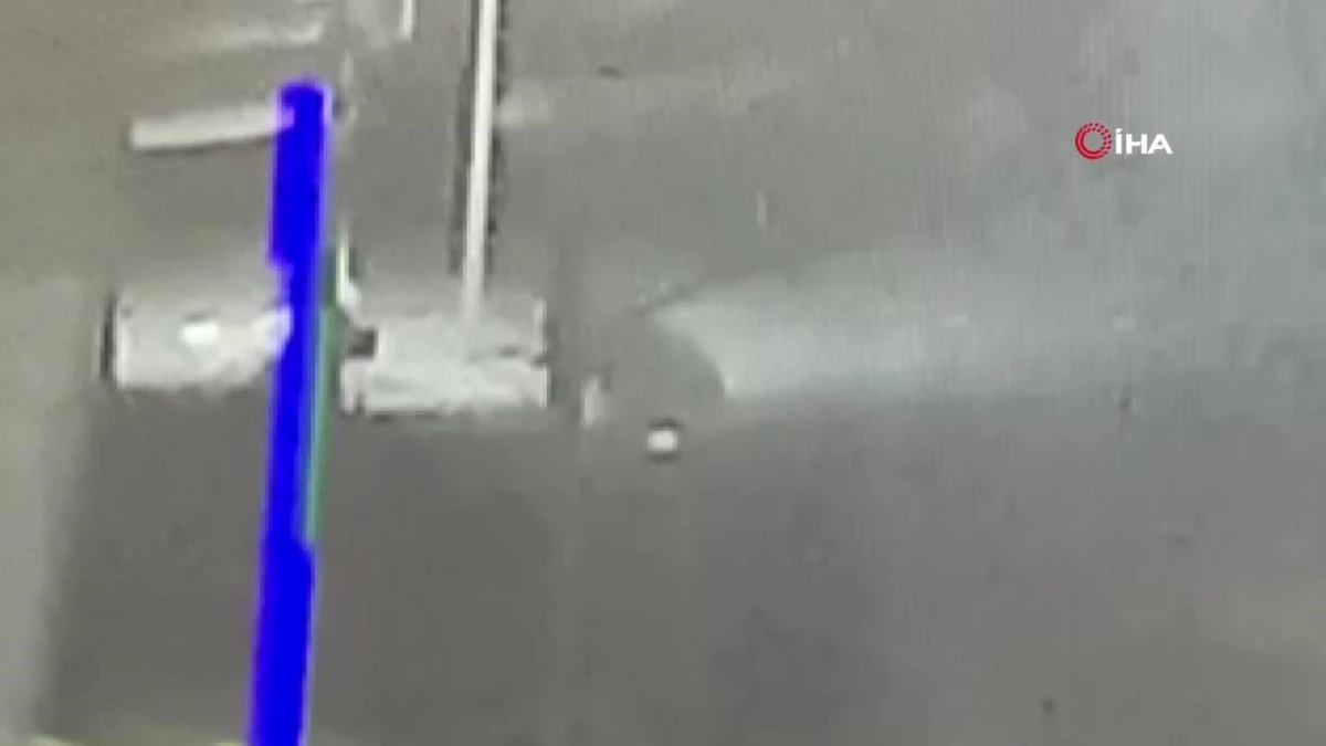 Kan donduran cinayet! Arkadaşını baltayla öldürdü