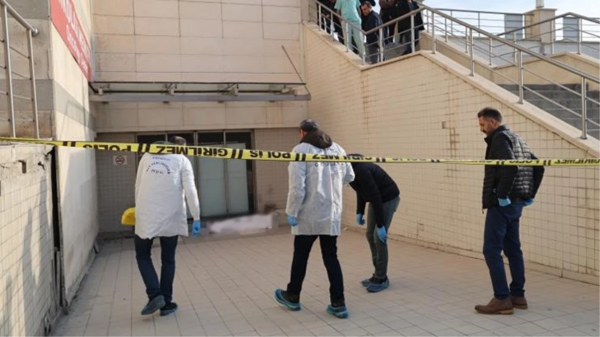 1 ay önce evlendiaği eşini katletti