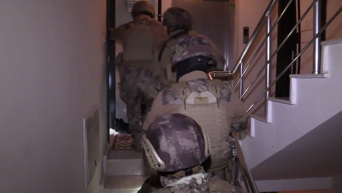 22 ilde terör operasyonu! 239 gözaltı var