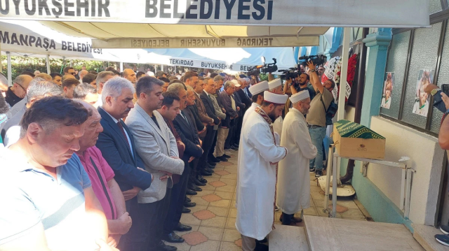 Sıla bebeğin mezarındaki 