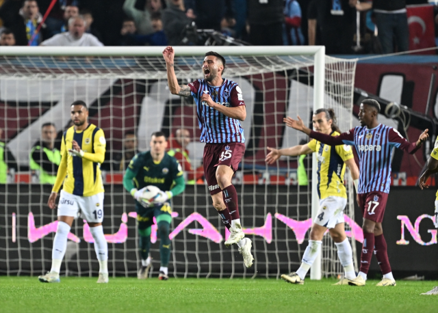 Fenerbahçe, Trabzonspor'u deplasmanda 3-2 yendi