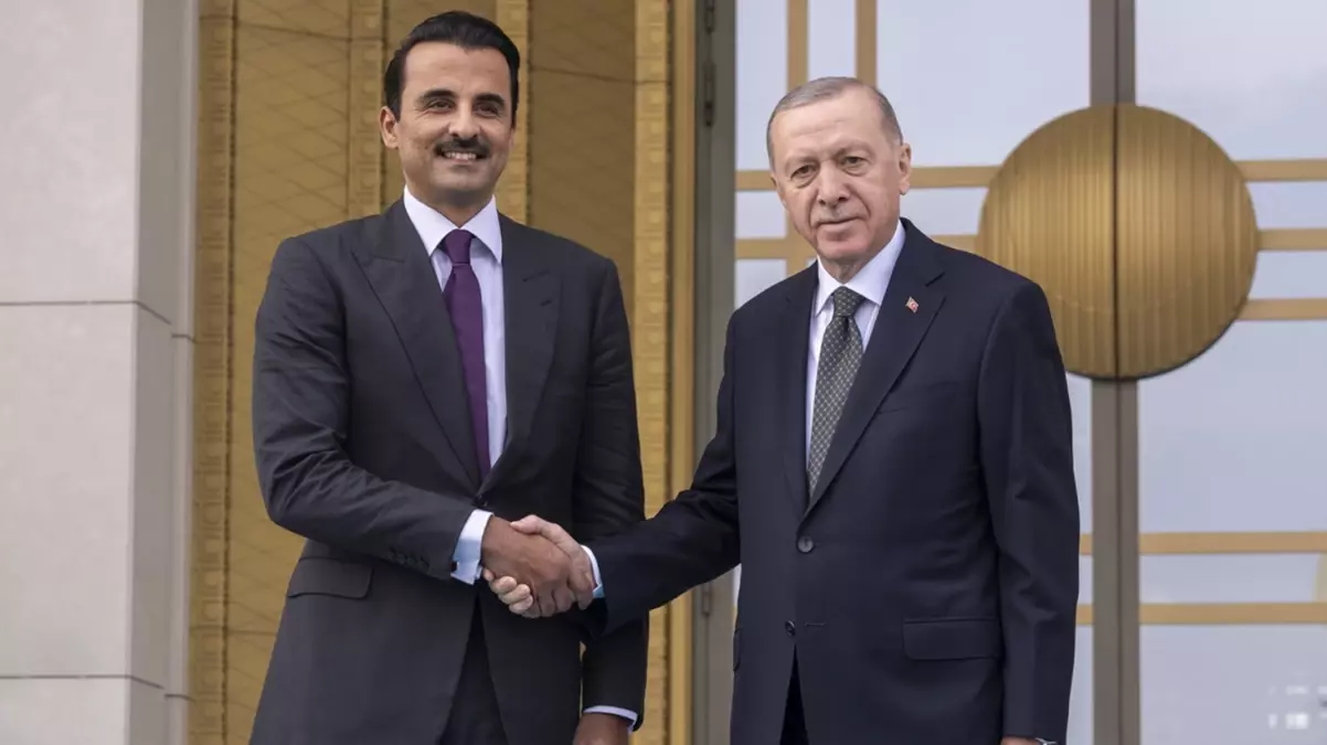 Cumhurbaşkanı Erdoğan, Katar Emiri El Sani’yi resmi törenle karşıladı