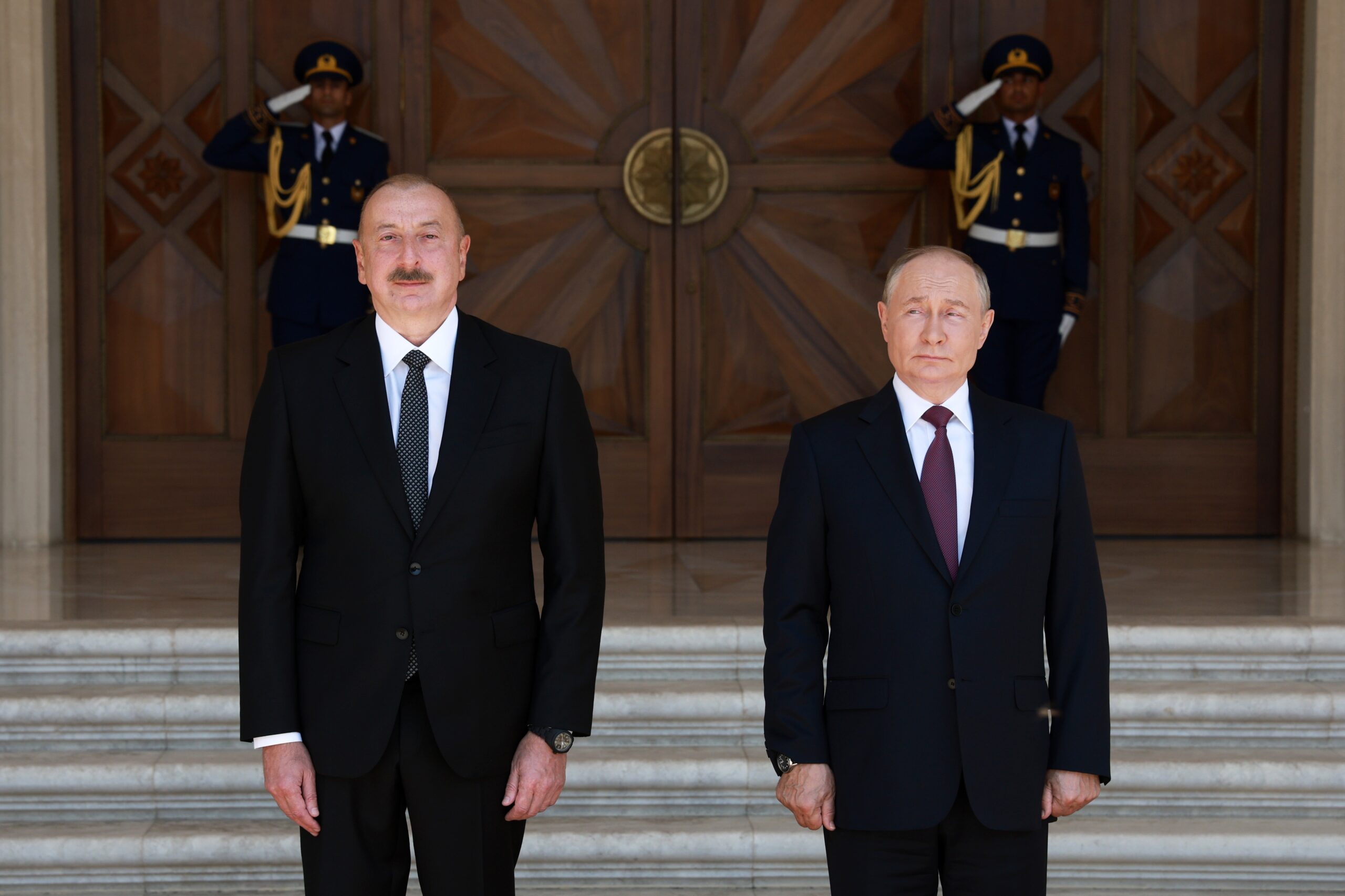 Putin’den, Aliyev’e uçak kazası nedeniyle “özür” telefonu