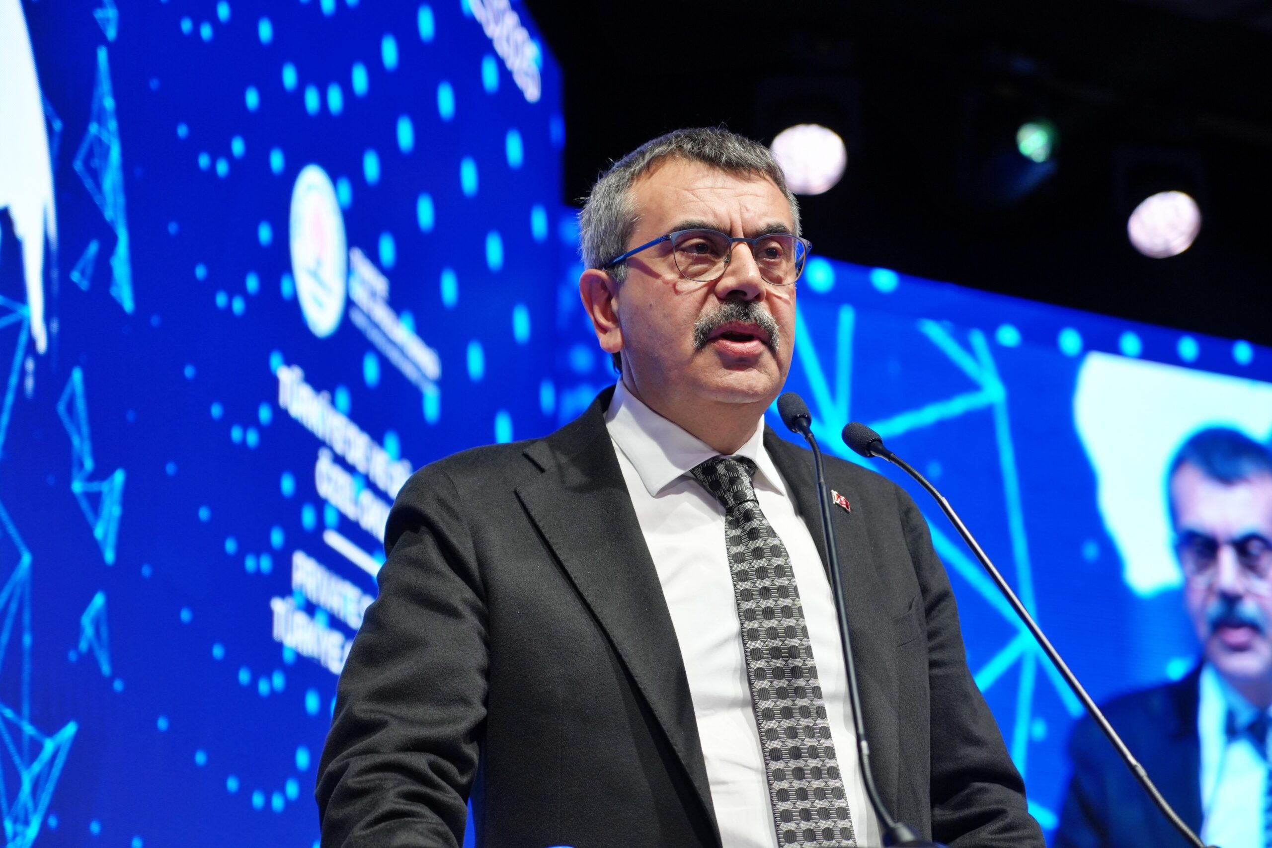 Bakan Tekin’den özel okullara fahiş fiyat uyarısı: “Kapatmaya kadar gider, çekinmeyiz”