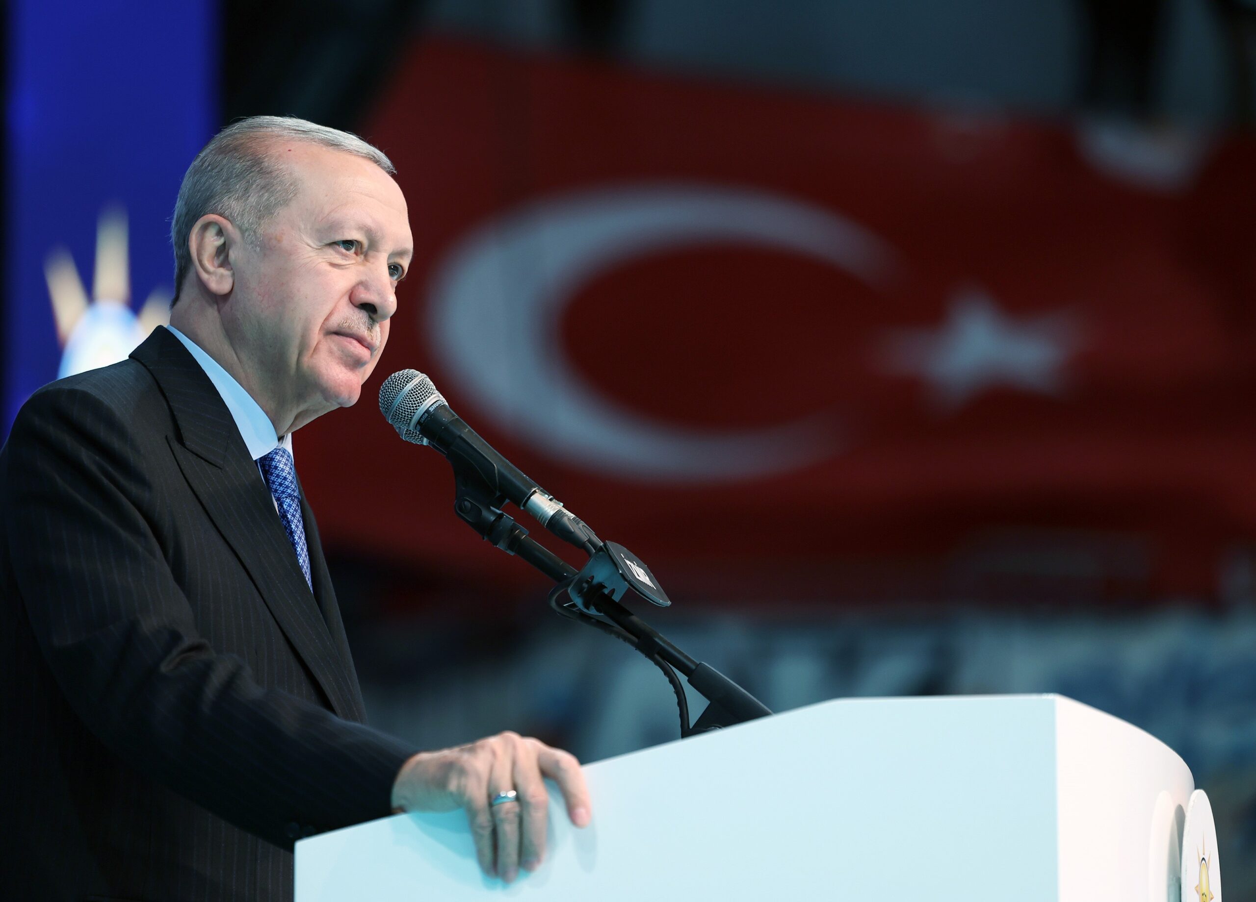 Cumhurbaşkanı Erdoğan: “İzmir’e eser bırakmadılar yediler içtiler dağıldılar”