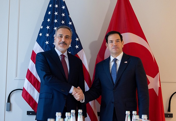 Dışişleri Bakanı Fidan, ABD Dışişleri Bakanı Rubio ile bir araya geldi