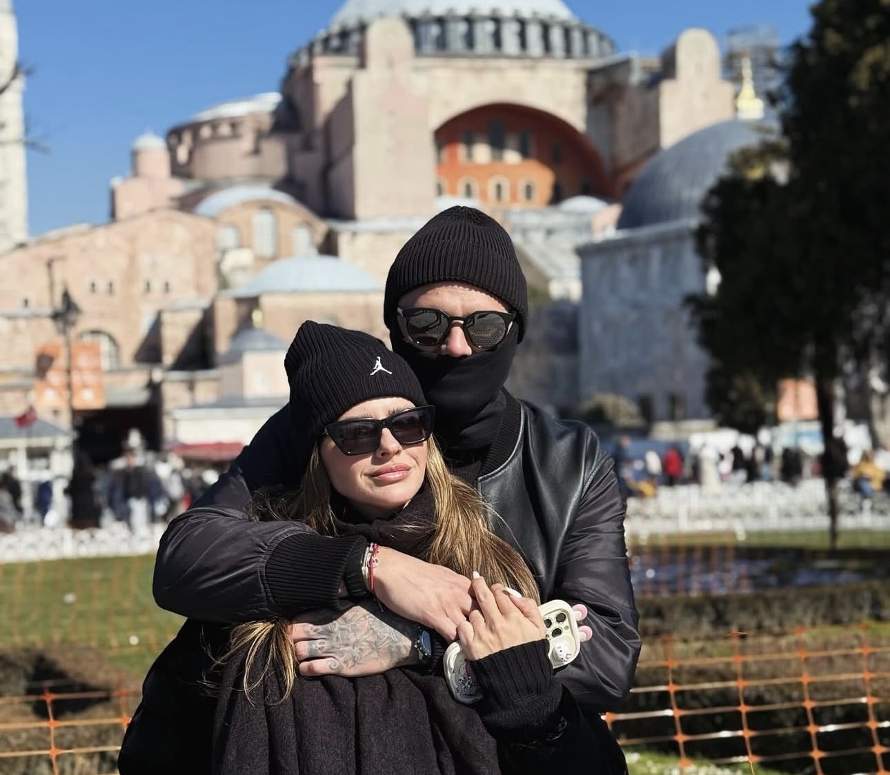 Icardi, İstanbul’un tarihi yerlerini maske takarak gezdi