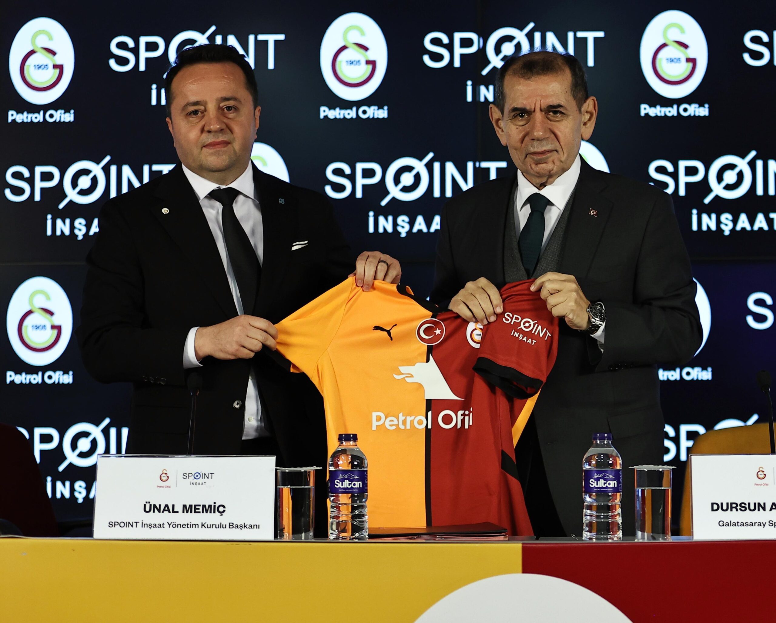 Galatasaray Kulübü Başkanı Dursun Özbek: “Huzursuzluğu getirecek hiçbir olayın içinde Galatasaray olmayacak”