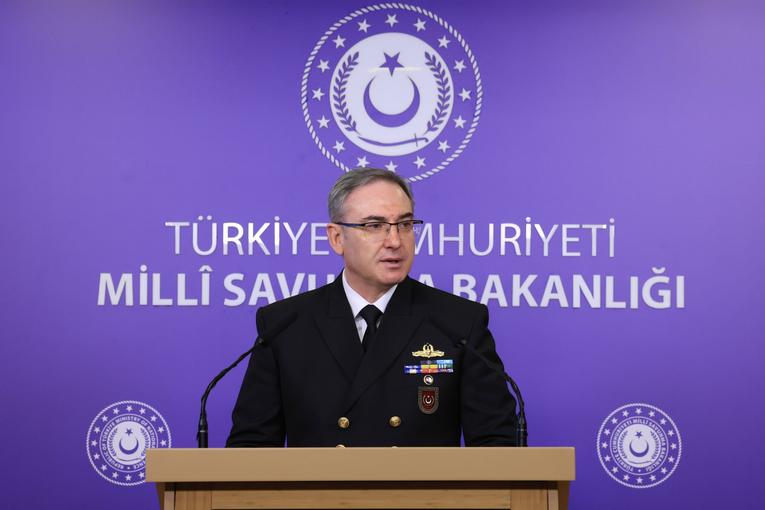MSB kaynakları: “Kuvvet komutanlarımızın şahsını ve genel olarak Bakanlığımızı hedef alan açıklamalar kabul edilemez, tüm yasal haklar kullanılacaktır”