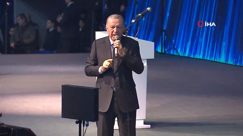 Cumhurbaşkanı Erdoğan AK Parti 8. Olağan Büyük Kongresi’nde