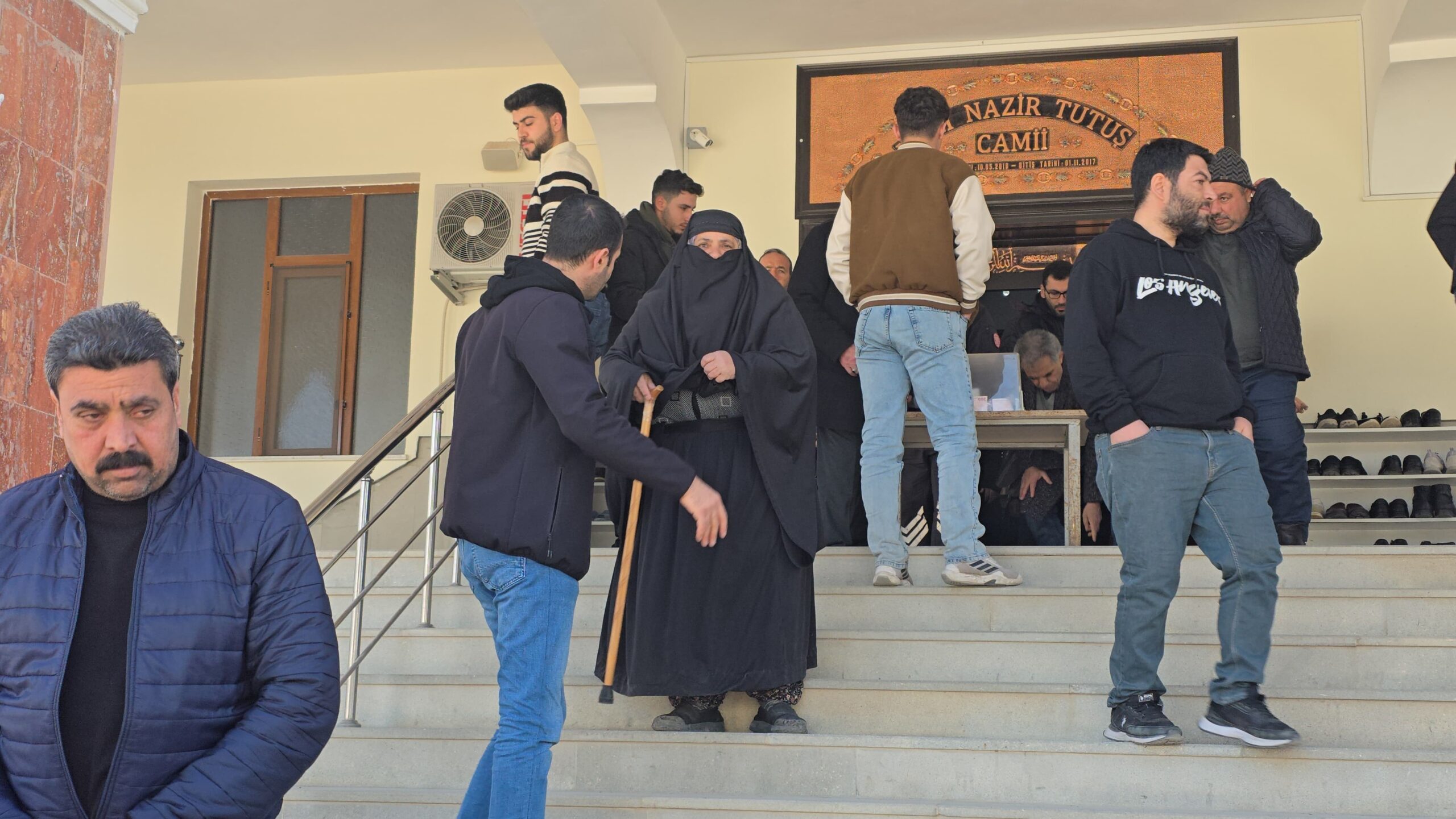 Elazığ’da bir dilencinin saatlik kazancı dudak uçuklattı: tam 750 lira