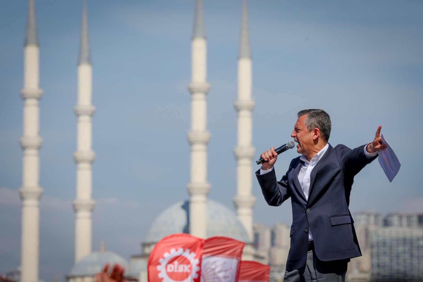 CHP lideri Özgür Özel : Mitinge katılım 2.2 Milyon