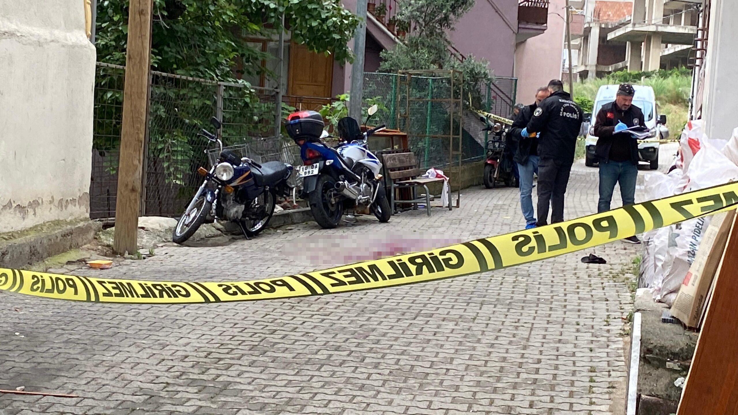 Miras kavgası sebebiyle ağabeyi tarafından vurulan kardeş hayatını kaybetti