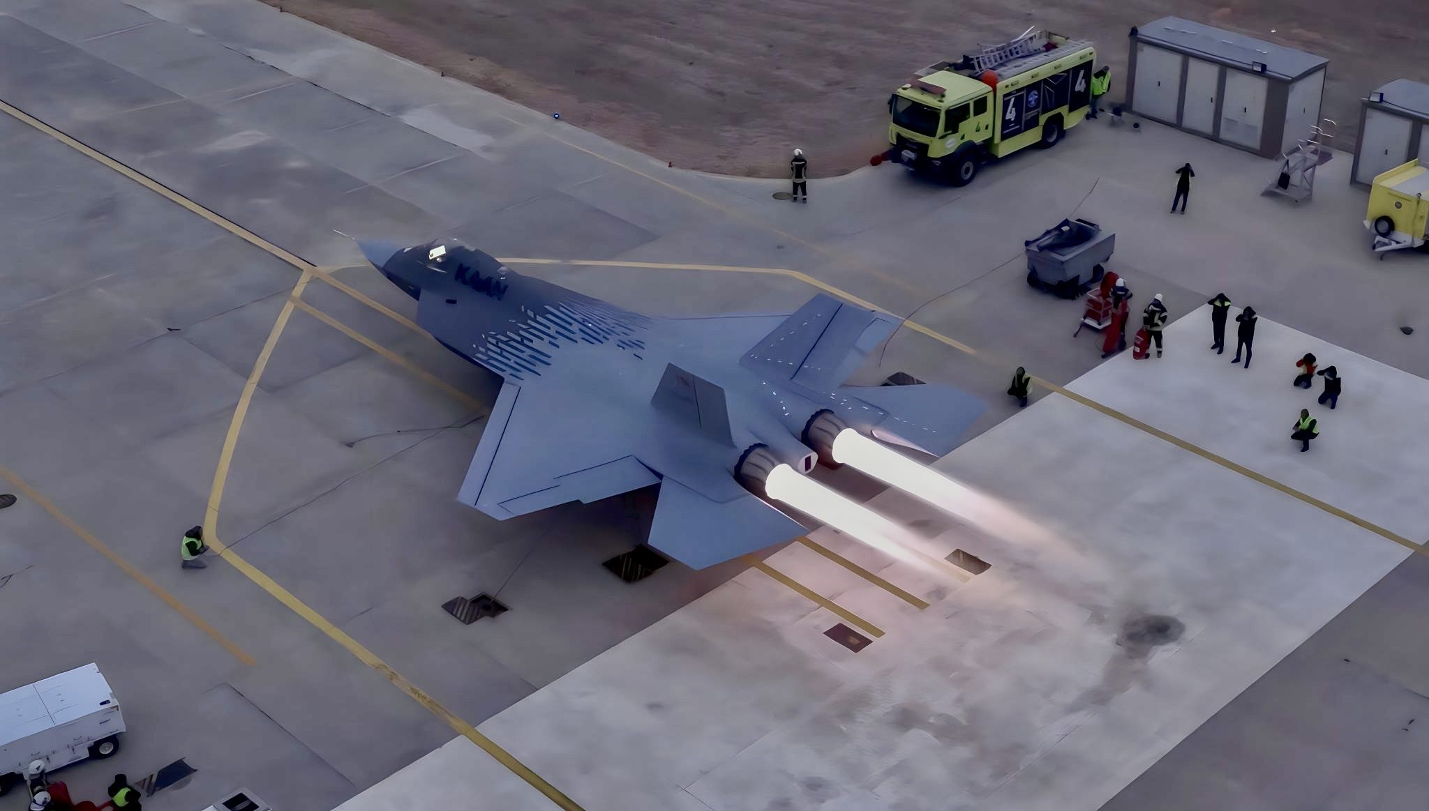 Bakan Bolat: “Milli muharip uçağımız KAAN’ın Endonezya’ya kanat açıyor olmasından gurur duyuyoruz”