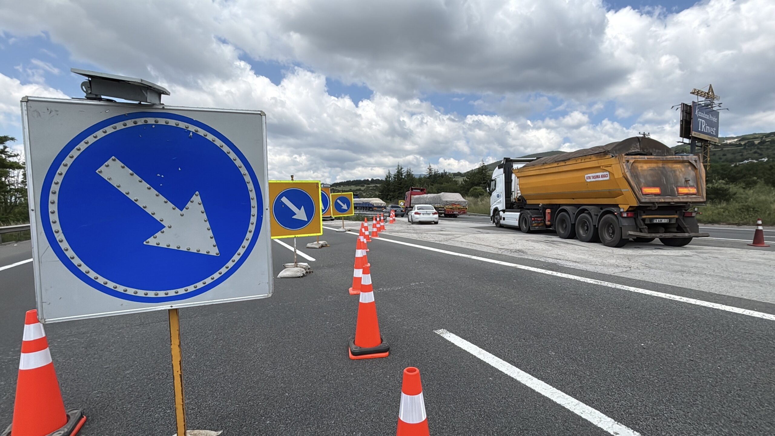 TEM’de 4 gün boyunca İstanbul istikametine trafik tek şeritten sağlanacak