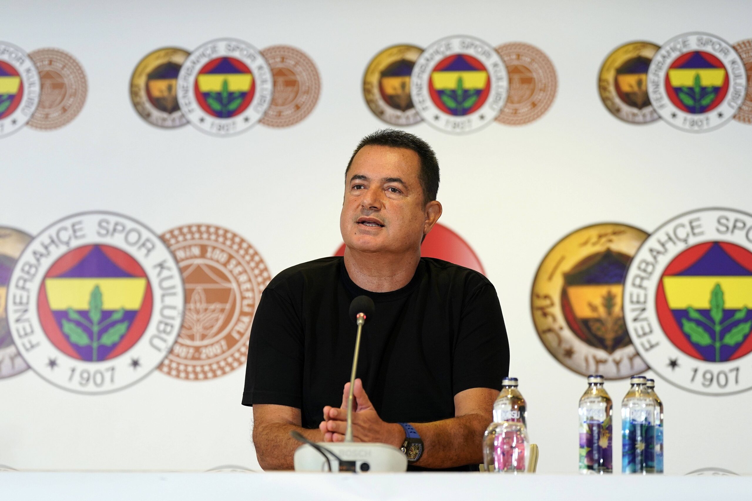 Acun Ilıcalı, yönetim kurulu üyeliğinden ayrıldı