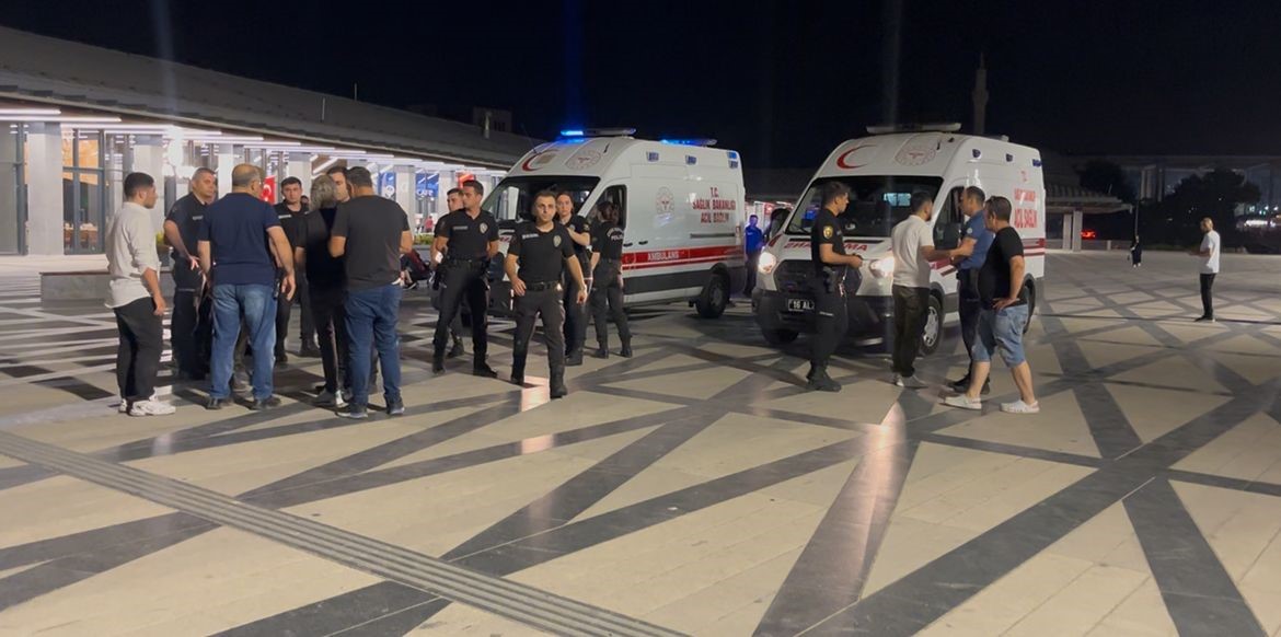 Bursa’da bıçaklı dehşet: 14 yaşındaki genç kız 4 kişiyi bıçakladı