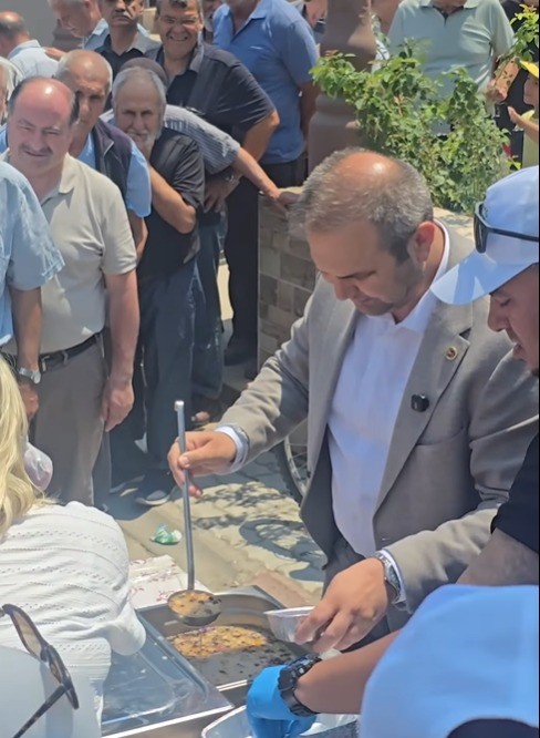 Bayırköy’de aşure bereketi