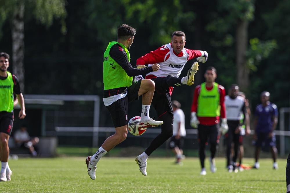 Samsunspor, yeni sezona Hollanda’da hazırlanıyor