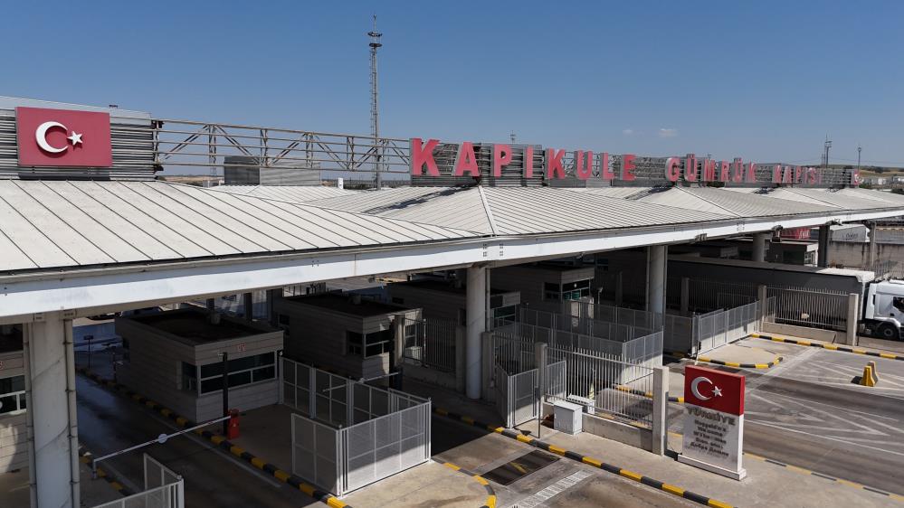 Gurbetçilerin ana vatan hasreti: “Yola sevgiyle katlanıyoruz”