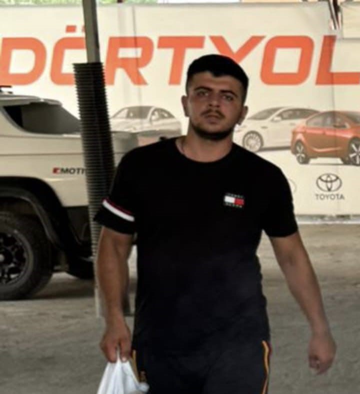 Baba, evladını defalarca bıçaklayarak öldürdü