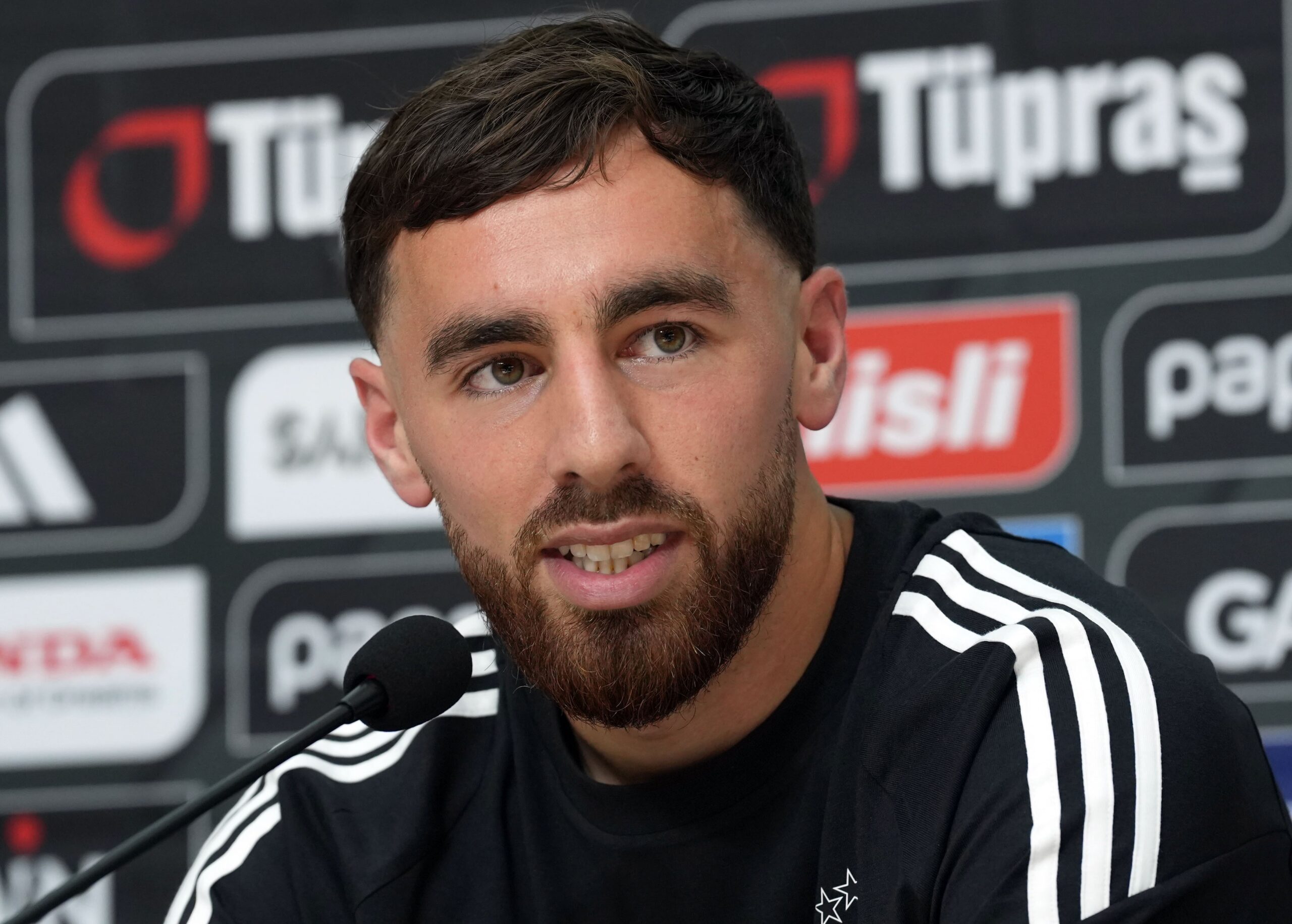 Beşiktaş’ın yeni transferi Orkun Kökçü: “İsterlerse sonuna kadar Beşiktaş’ta kalırım”
