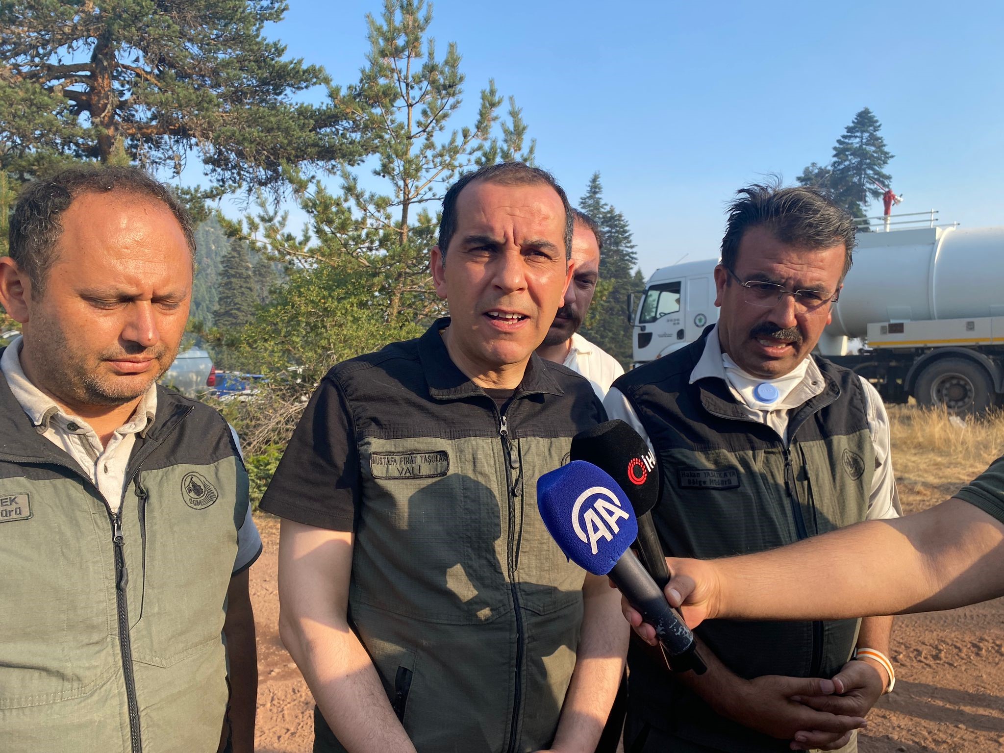 Çankırı Valisi Taşolar: “Yangının ilerleyişi durduruldu”