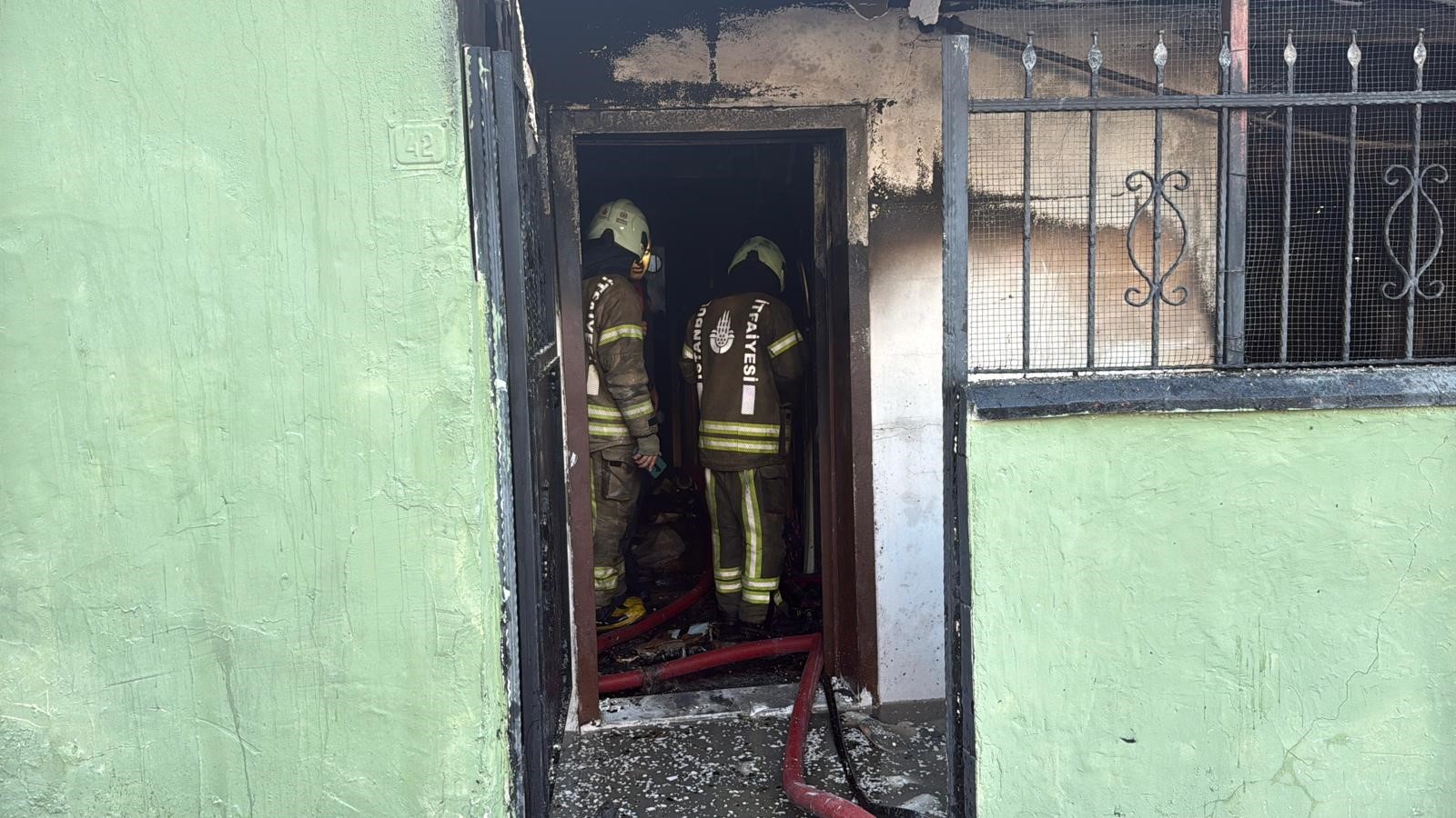 Sarıyer’de gecekondu yangını: 2 ağır yaralı