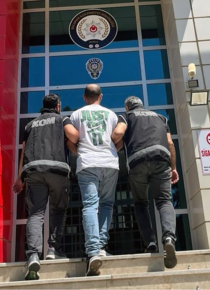 25 yıl kesinleşmiş hapis cezası ile aranan şüpheli yakalandı