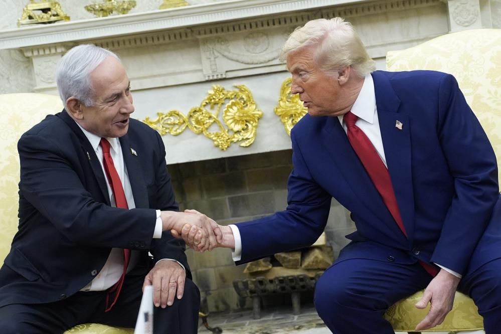 Trump: “Netanyahu bir savaş kahramanı, ben de öyleyim”