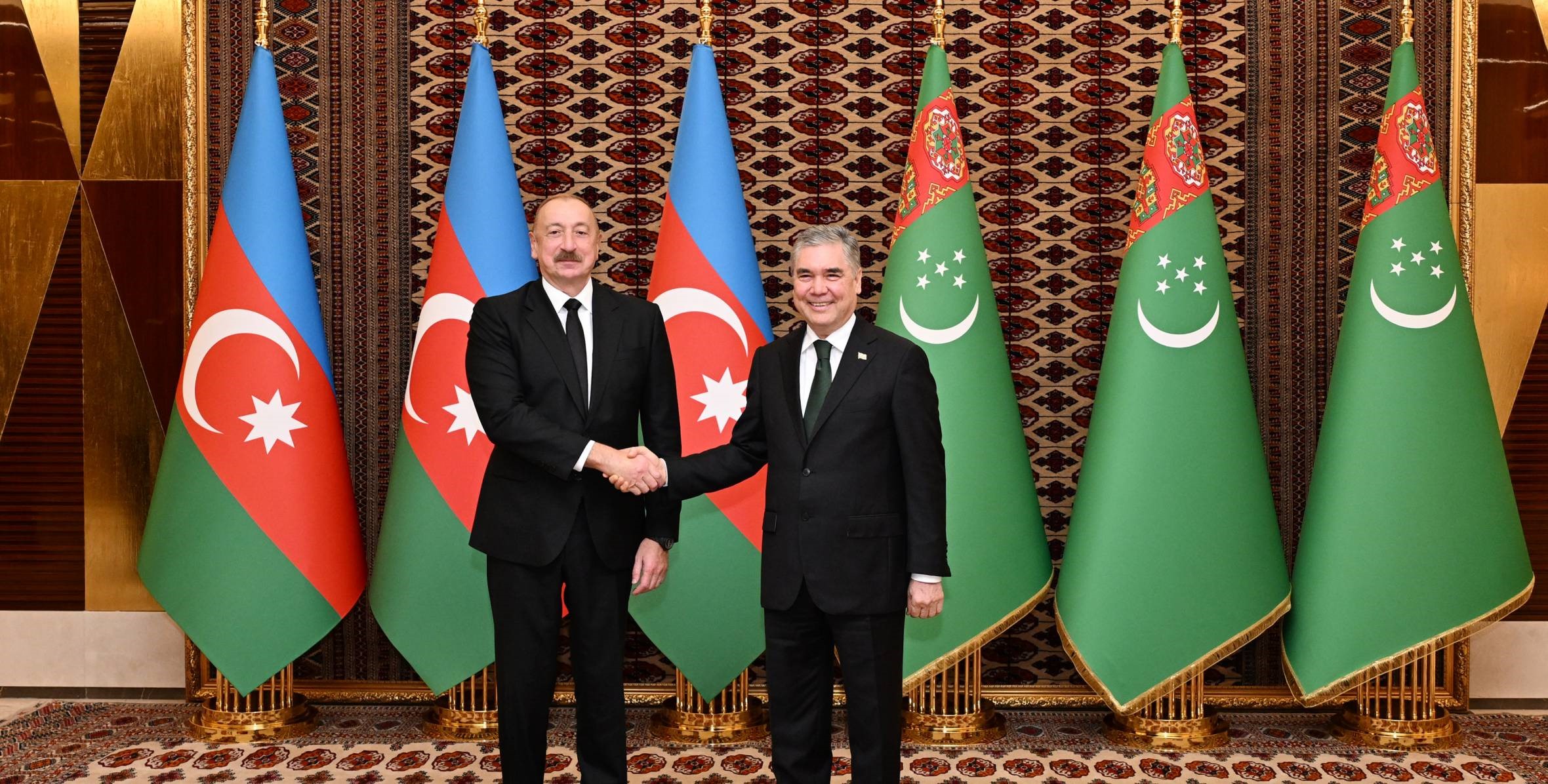 Aliyev: “Türkmenistan ve Azerbaycan iki kardeş ülke olarak omuz omuza ilerlemeye devam edecek”